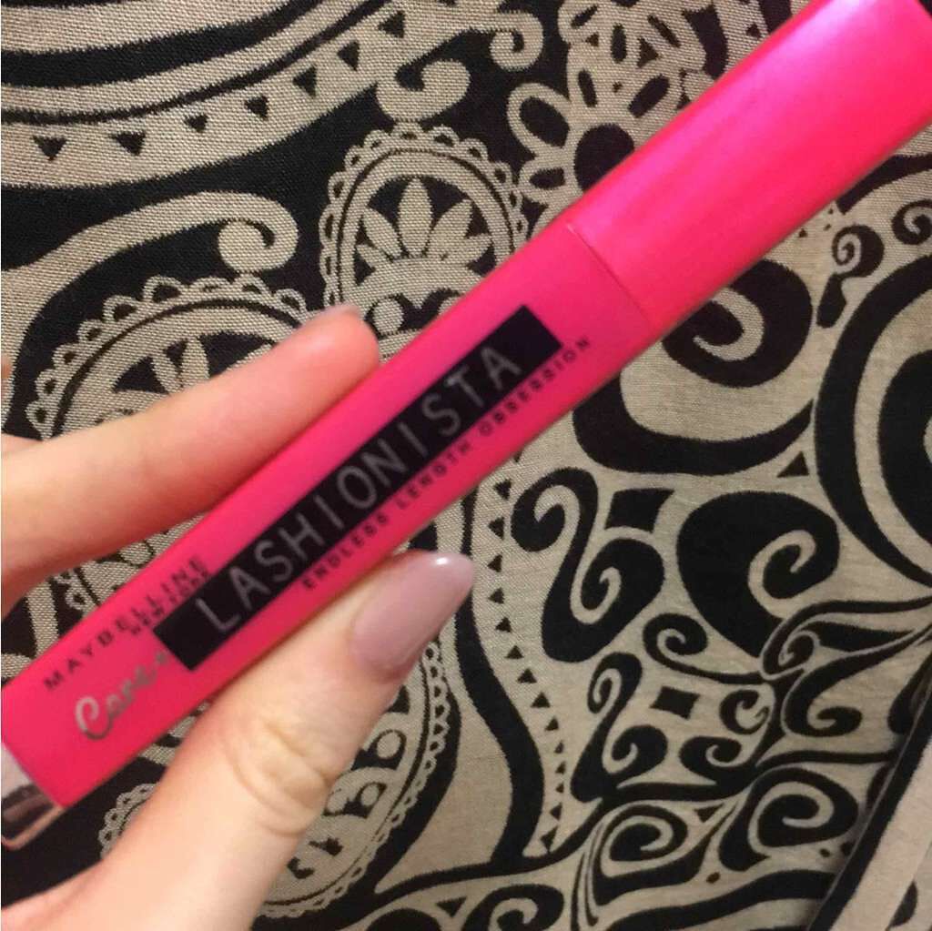 ラッシュニスタ ケアプラス/MAYBELLINE NEW YORK/マスカラを使ったクチコミ（1枚目）