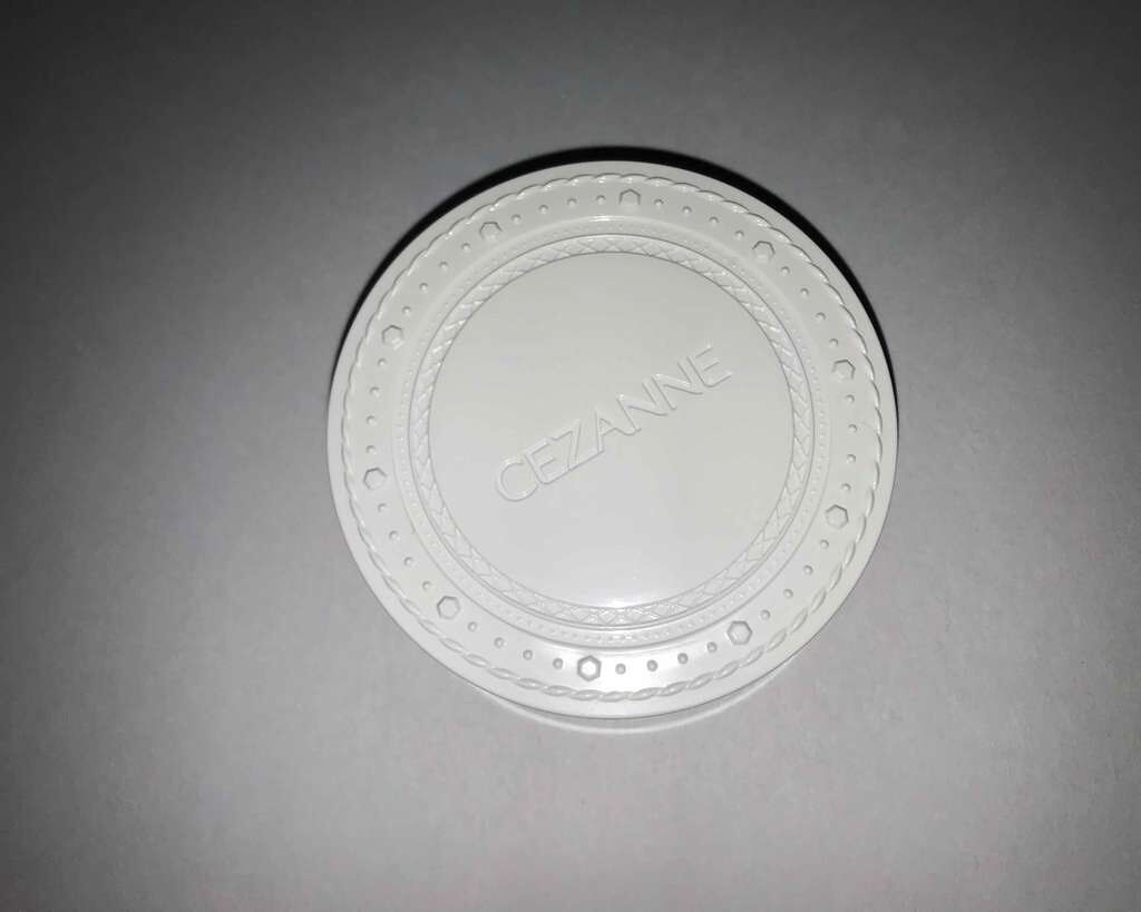 UVクリアフェイスパウダー/CEZANNE/プレストパウダーを使ったクチコミ（1枚目）