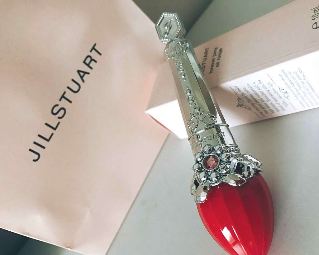 フォーエヴァージューシー オイルルージュ/JILL STUART/口紅を使ったクチコミ(1枚目)