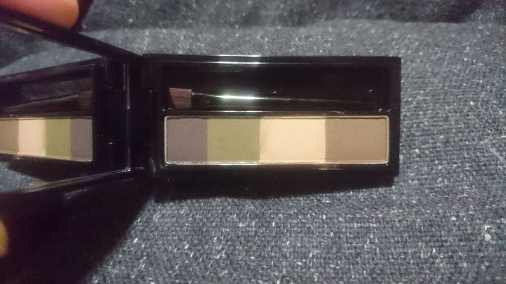 リシェ カラーリング アイブロウパウダー/Visée/パウダーアイブロウを使ったクチコミ（1枚目）