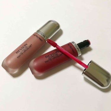 REVLON
ULTRA HD MATTE LIP COLOR

・014 Sediction （ベージュ）
・028 Romance （レッド）

※品番と名前が全て英語なので
  間違えてたらごめん