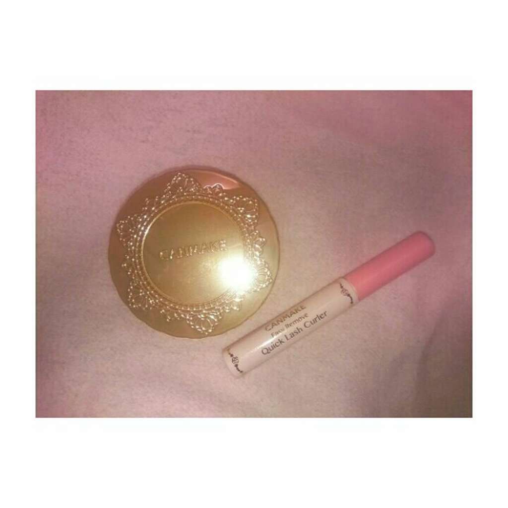 トランスペアレントフィニッシュパウダー/キャンメイク/プレストパウダーを使ったクチコミ（1枚目）