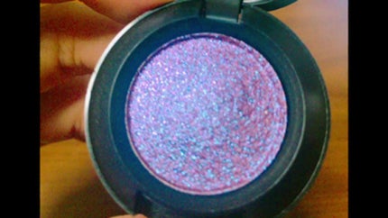 ダズルシャドウ/M・A・C/単色アイシャドウを使ったクチコミ(1枚目)