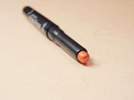 キラキラ アイシャドウ/ETUDE/スティックアイシャドウを使ったクチコミ(2枚目)