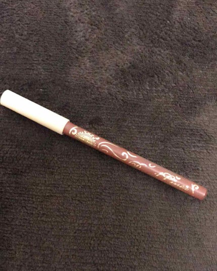MAJOLICA MAJORCA クリームペンシルライナーのクチコミ「私が買ったカラーはBR677番です!
鉛筆型で持ちやすいし、書きやすいです!濃すぎないブラウ.....」(1枚目)
