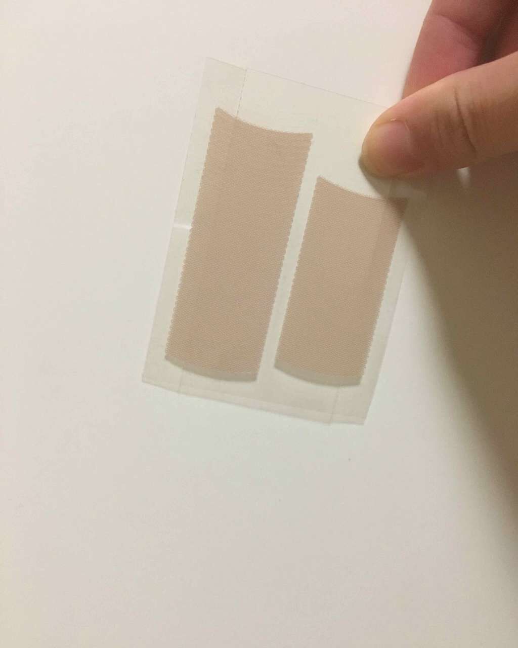 のびーるアイテープ(絆創膏タイプ、レギュラー)/DAISO/二重まぶた用アイテムを使ったクチコミ(1枚目)