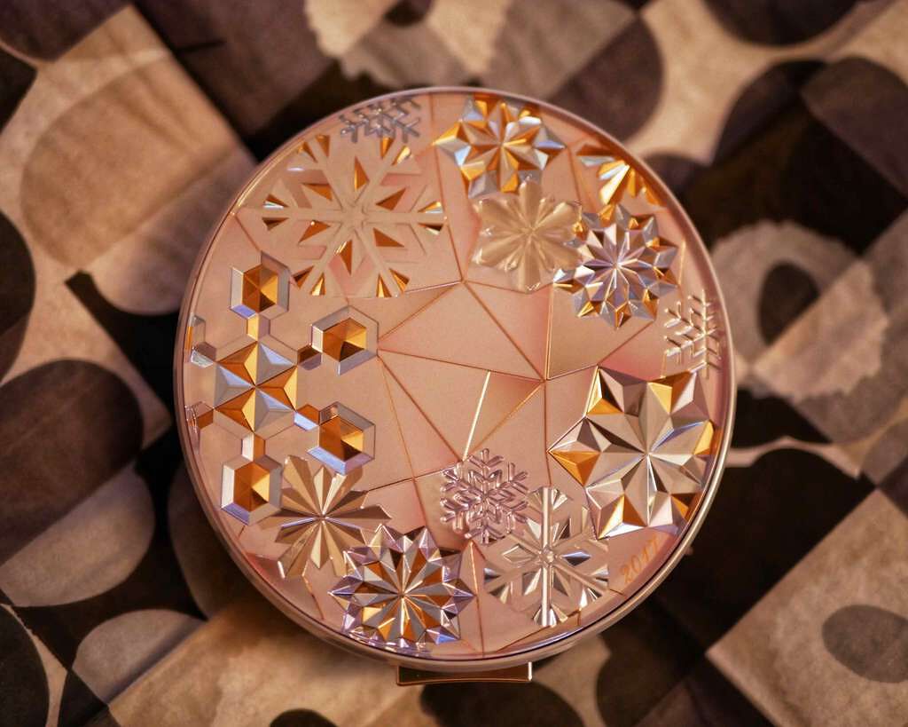 スノービューティー ホワイトニング フェースパウダー 2017/スノービューティー/プレストパウダーを使ったクチコミ(1枚目)