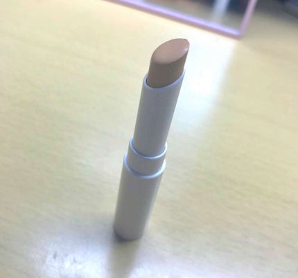 無印良品 コンシーラーのクチコミ「☆無印良品のスティックコンシーラー(1番暗い色)☆
このコンシーラーは普通です🙈
でもスルス.....」(1枚目)