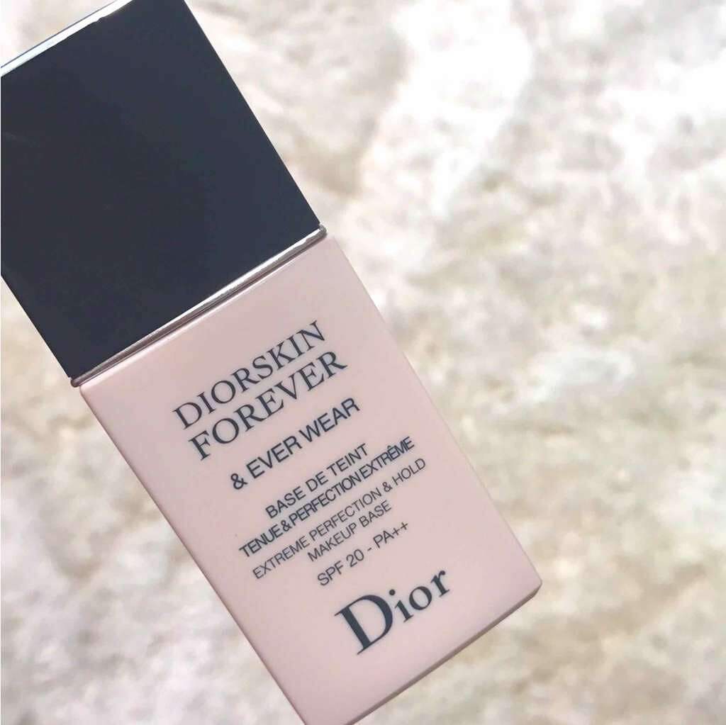 ディオールスキン フォーエヴァー&エヴァー ベース SPF20/PA++/Dior/化粧下地を使ったクチコミ(1枚目)