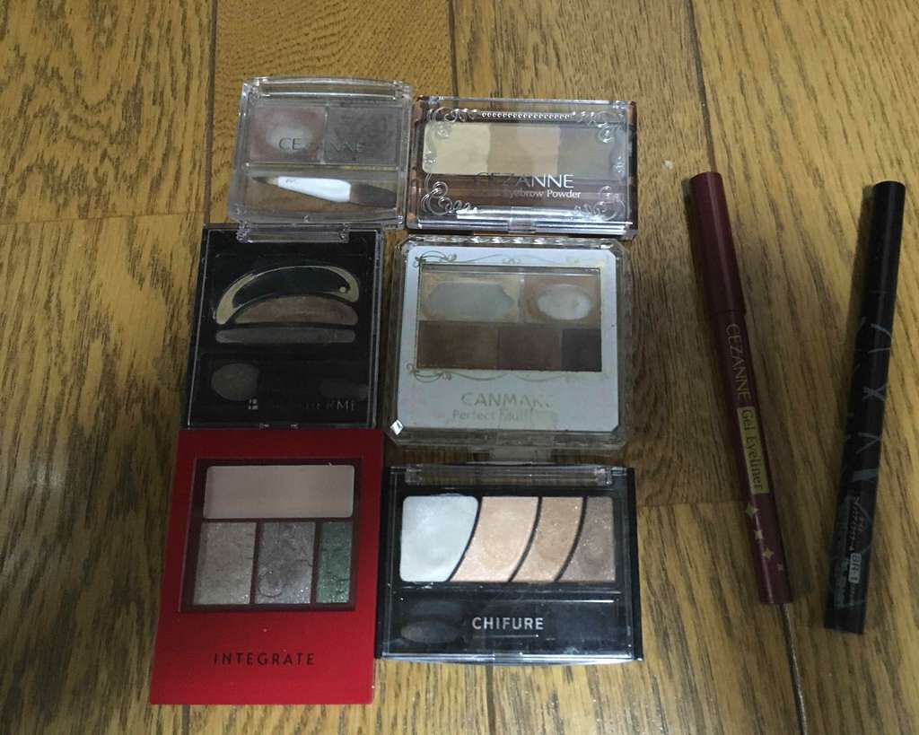 グラデーション アイ カラー（チップ付）/ちふれ/アイシャドウパレットを使ったクチコミ（2枚目）