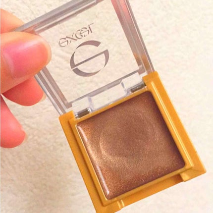 シマリングシャドウ/excel/ジェル・クリームアイシャドウを使ったクチコミ(1枚目)