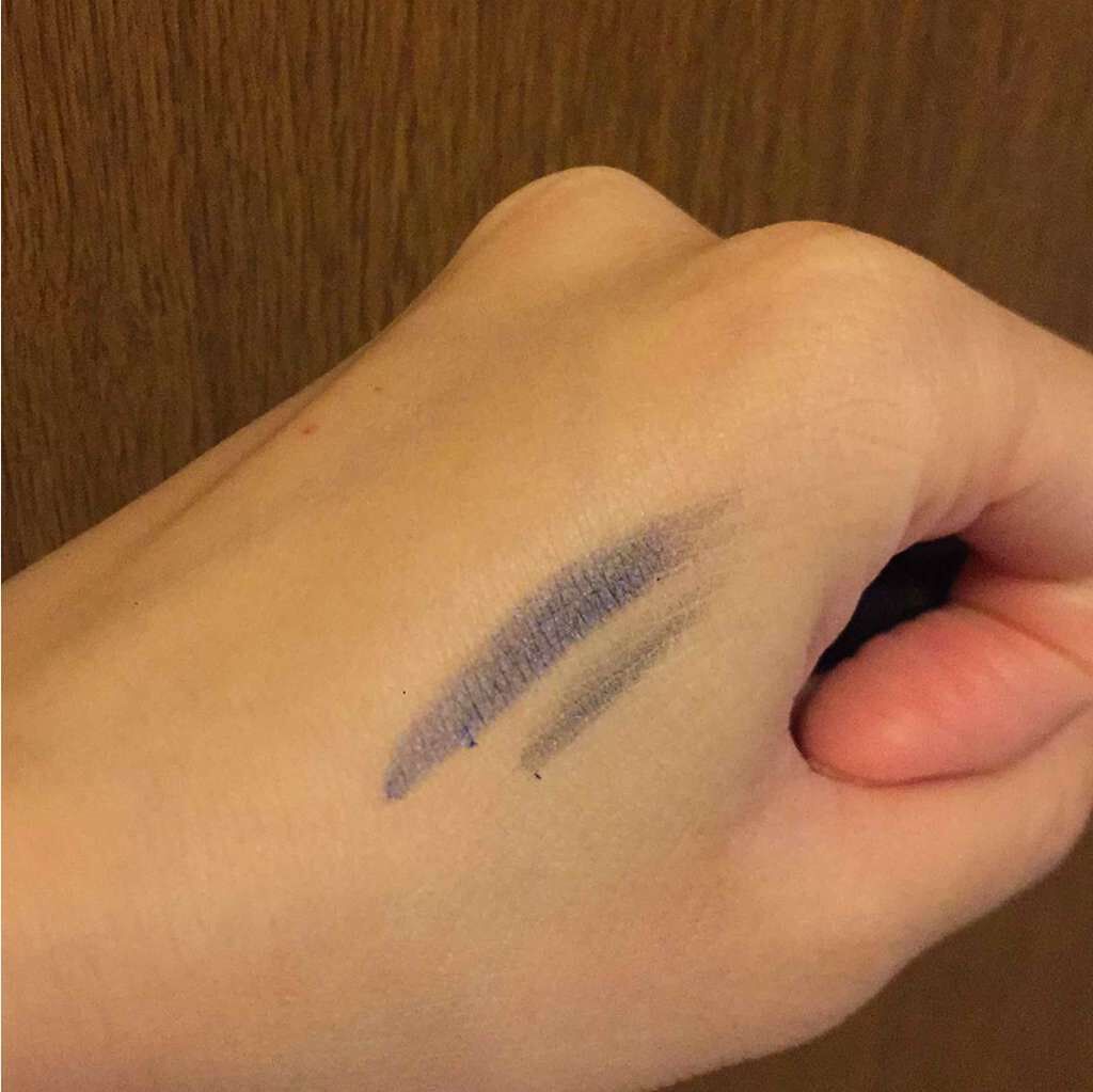 クレヨンアイシャドウ ネイビー/マクレール/スティックアイシャドウを使ったクチコミ（2枚目）