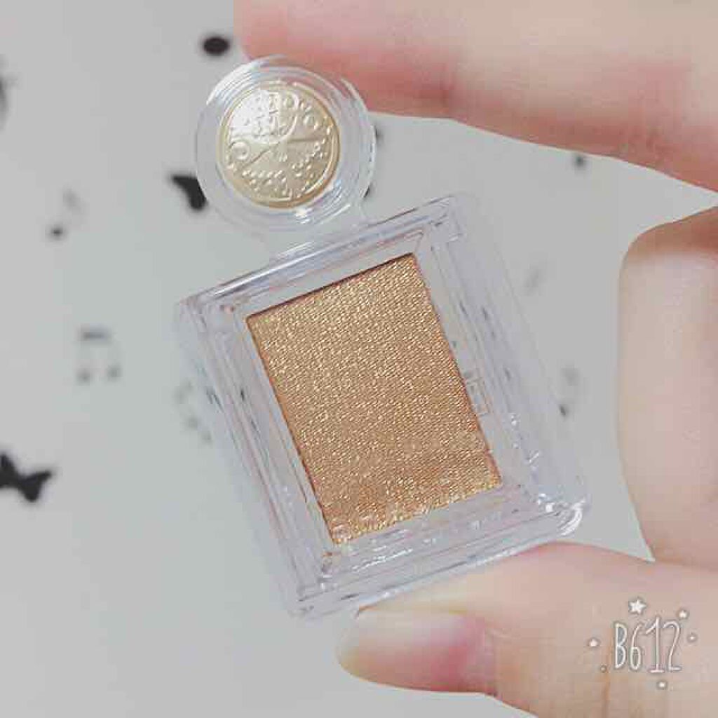 シャドーカスタマイズ/MAJOLICA MAJORCA/単色アイシャドウを使ったクチコミ(1枚目)