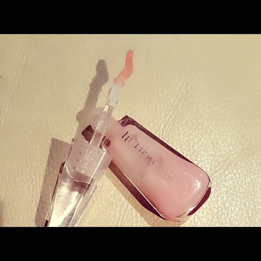 38°C / 99°F リップトリートメント (リップ美容液)/UZU BY FLOWFUSHI/リップケアを使ったクチコミ（1枚目）