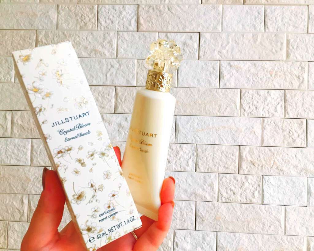 クリスタルブルーム エターナルダズル パフュームド ハンドクリーム/JILL STUART/ハンドクリームを使ったクチコミ(1枚目)