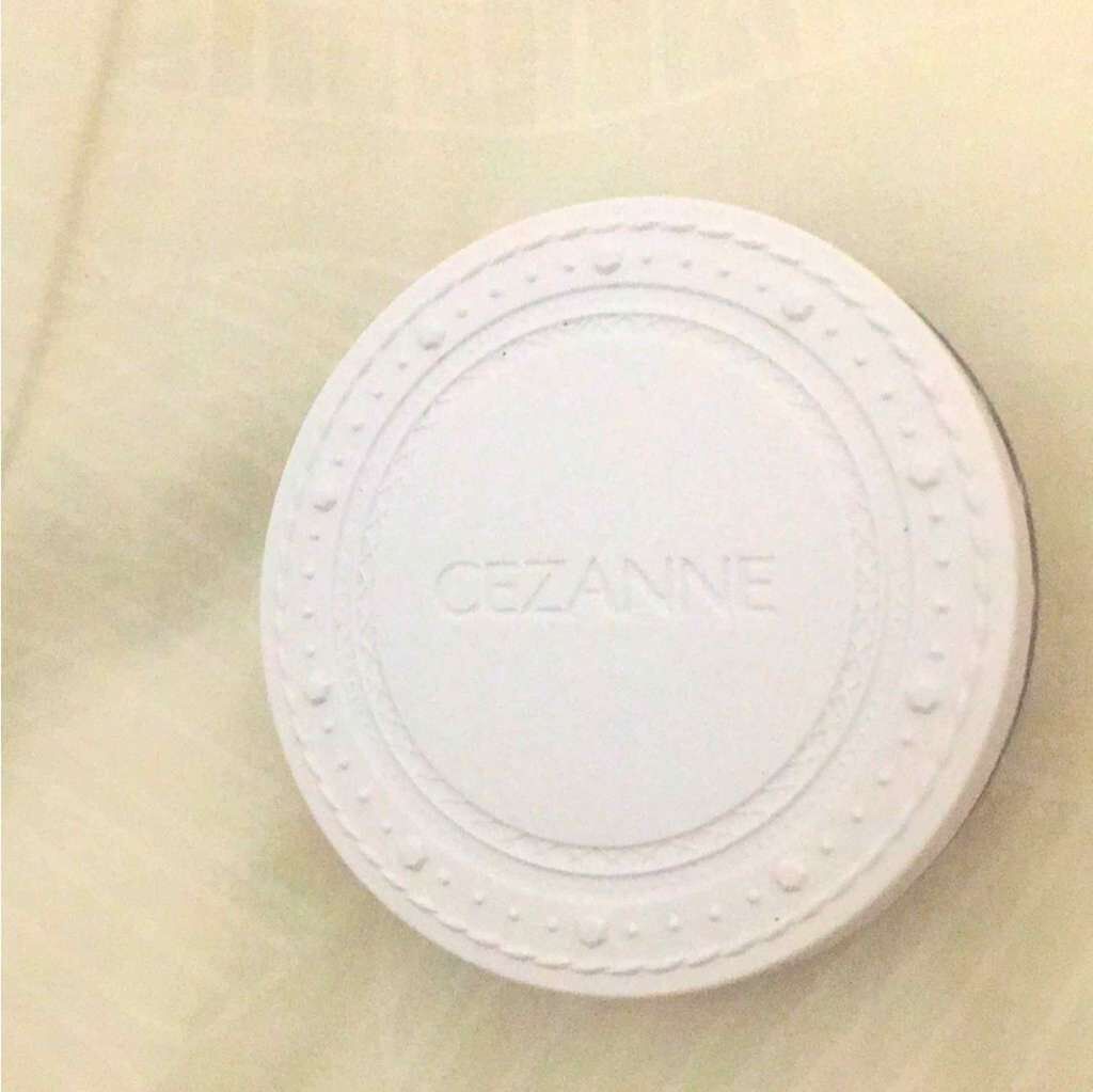 UVクリアフェイスパウダー/CEZANNE/プレストパウダーを使ったクチコミ(1枚目)
