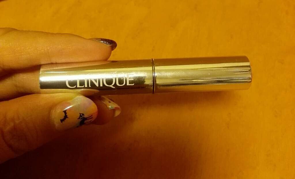 イーブン ベター スポッツ コンセントレート コンシーラー 21/CLINIQUE/スティックコンシーラーを使ったクチコミ(1枚目)