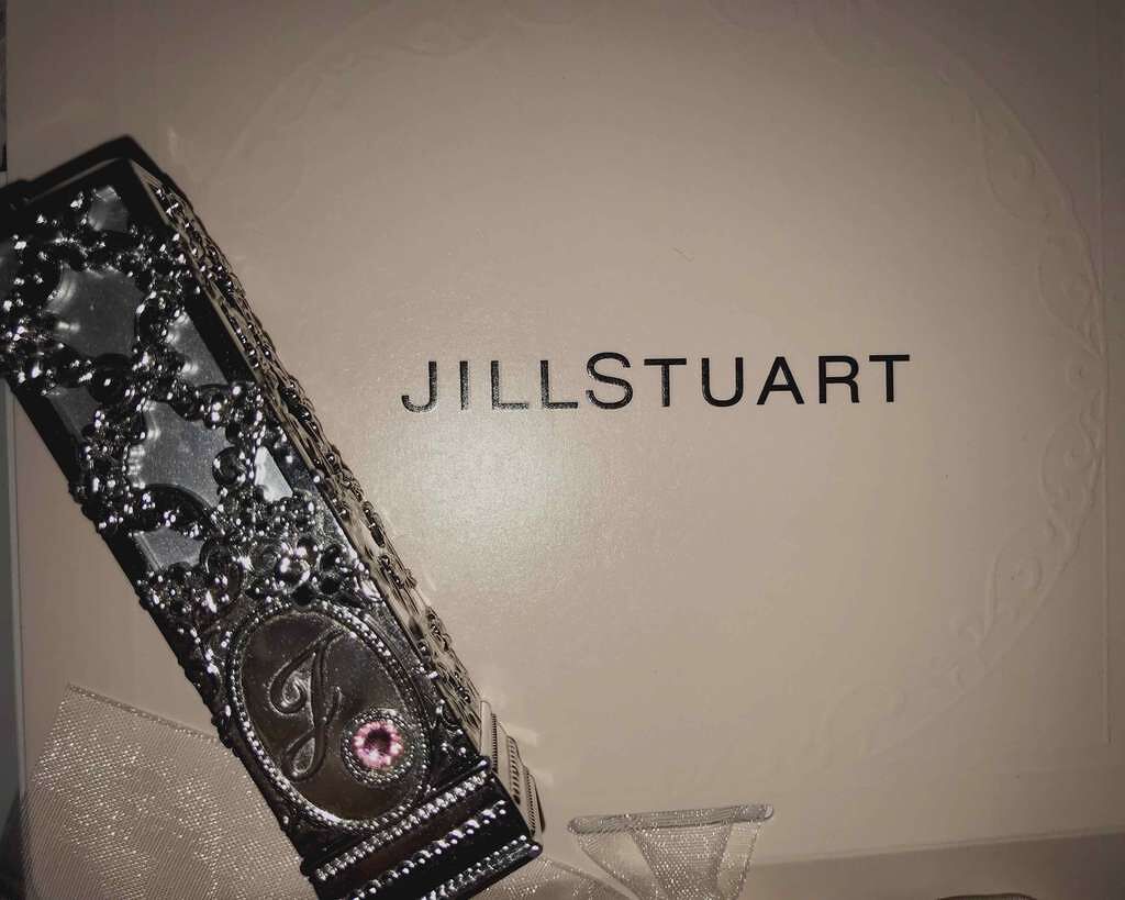 ルージュ マイドレス/JILL STUART/口紅を使ったクチコミ（1枚目）