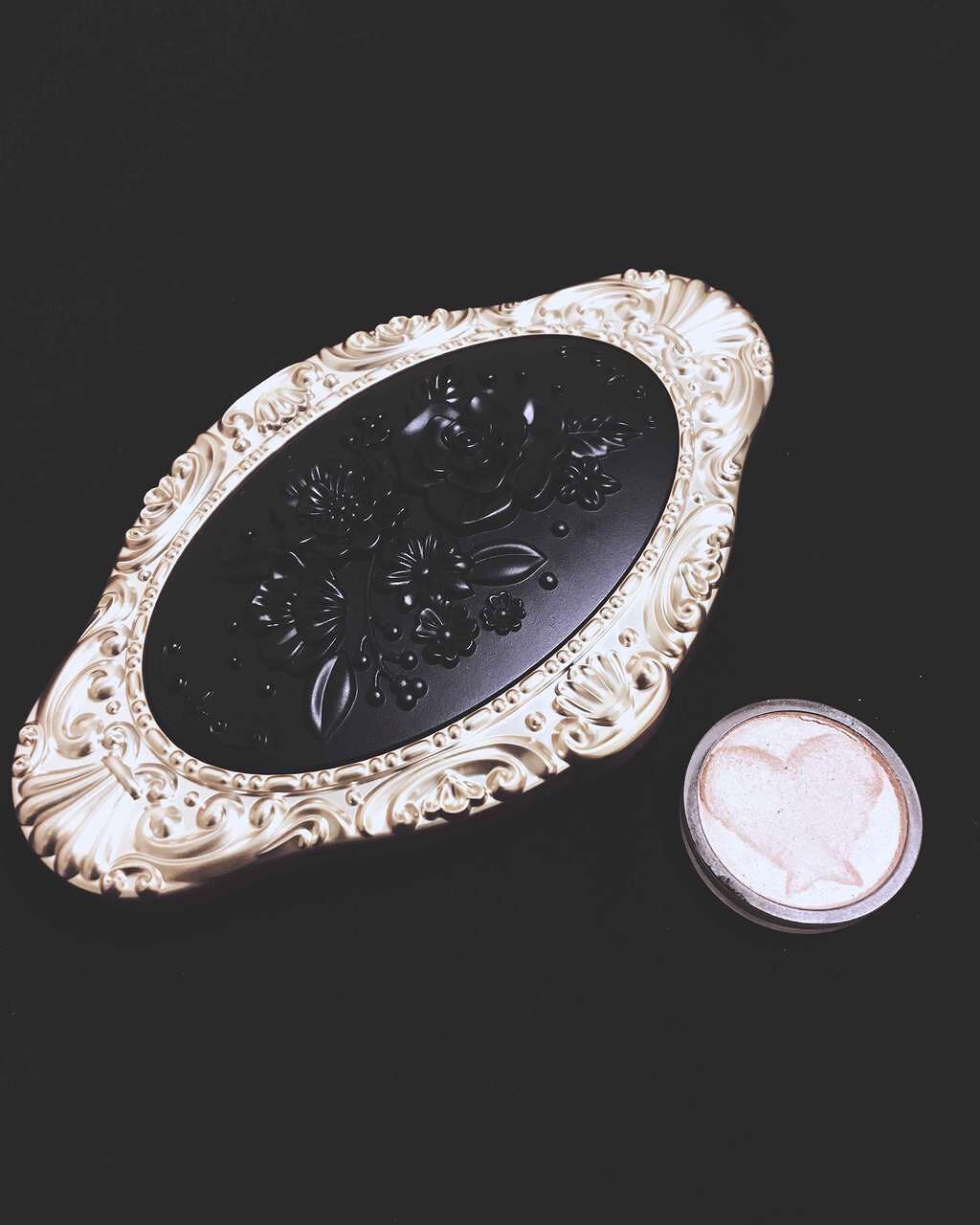 アイ&フェイスカラー/ANNA SUI/パウダーチークを使ったクチコミ(1枚目)