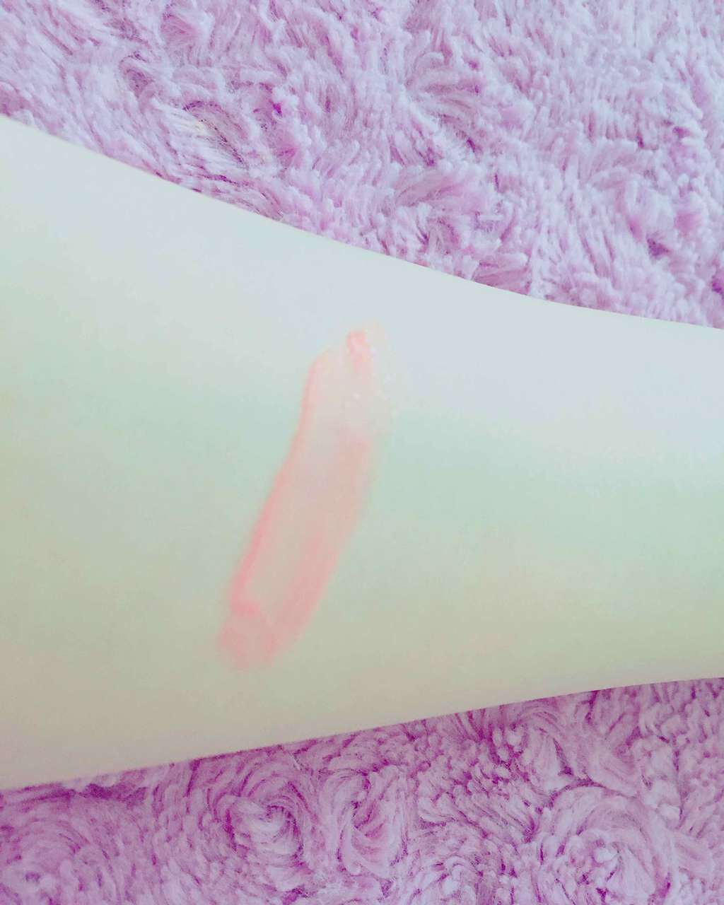 フォーエヴァージューシー オイルルージュ シアー/JILL STUART/口紅を使ったクチコミ（2枚目）