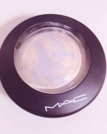 MAC ミネラライズスキンフィニッシュ
ライトスカペード

綺麗なツヤ肌になれるので
定番だけどとてもおすすめです♡

最近のお気に入り😘👌👌💕

