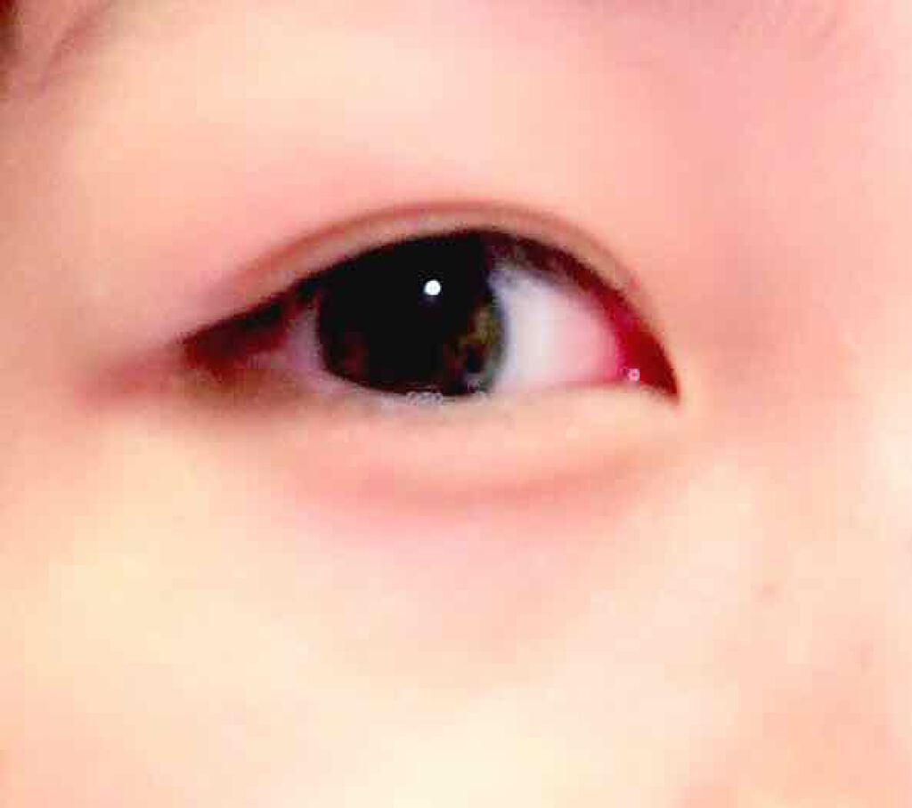 ブラックアイライナーN/CEZANNE/リキッドアイライナーを使ったクチコミ（2枚目）