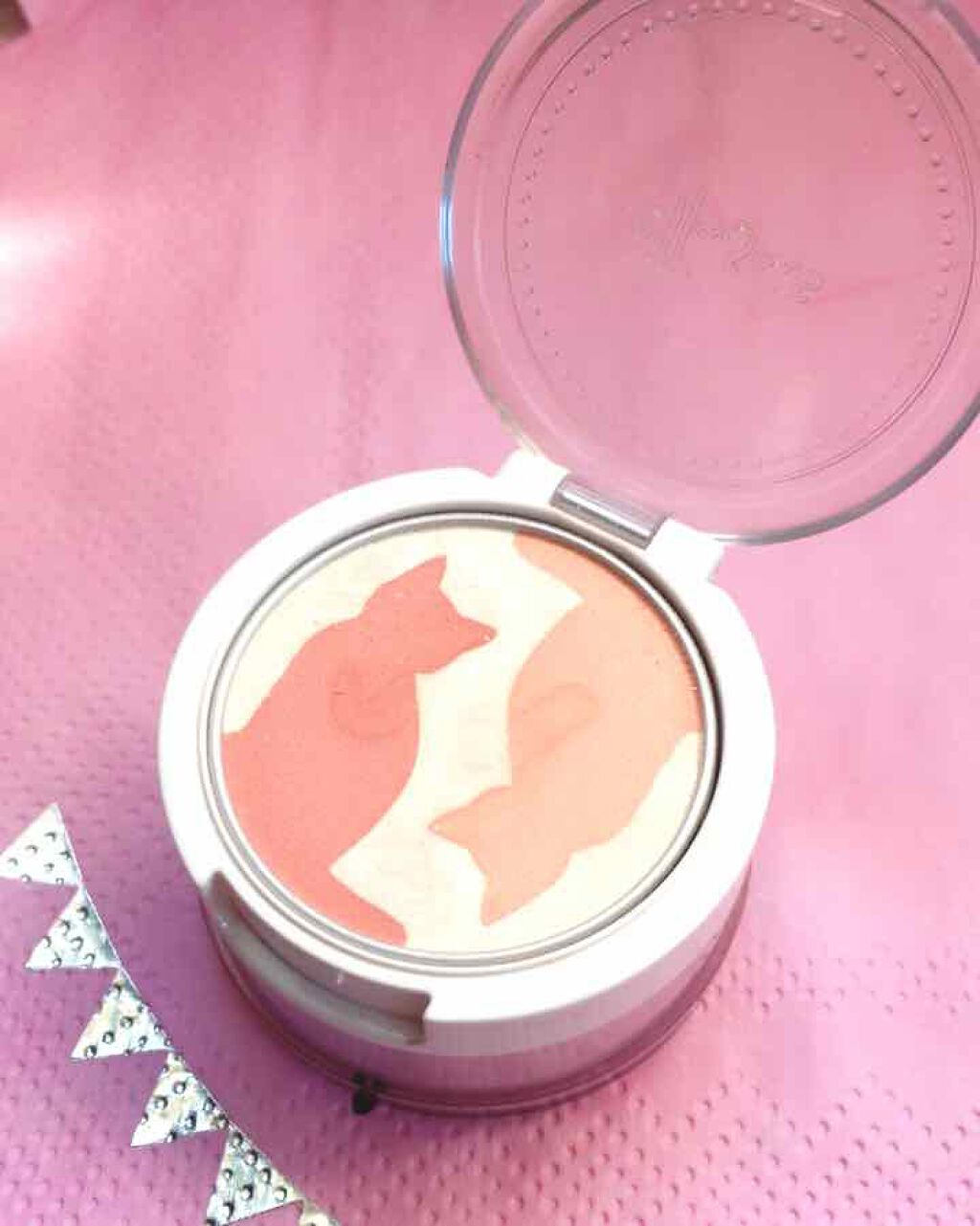 キャットチークカラー/ettusais/パウダーチークを使ったクチコミ(1枚目)