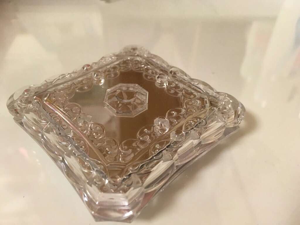 JILL STUART ミックスブラッシュ コンパクト Nのクチコミ「JILLSTUART♡

完全にパケ買いw
初のデパコスでした！
1年もたたずになくなりました.....」（3枚目）