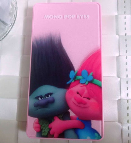 コカコーラ モノ ポップ アイズ/THE FACE SHOP/アイシャドウパレットを使ったクチコミ(1枚目)