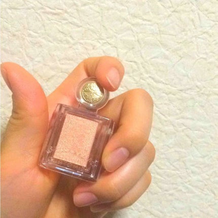 シャドーカスタマイズ/MAJOLICA MAJORCA/単色アイシャドウを使ったクチコミ(1枚目)