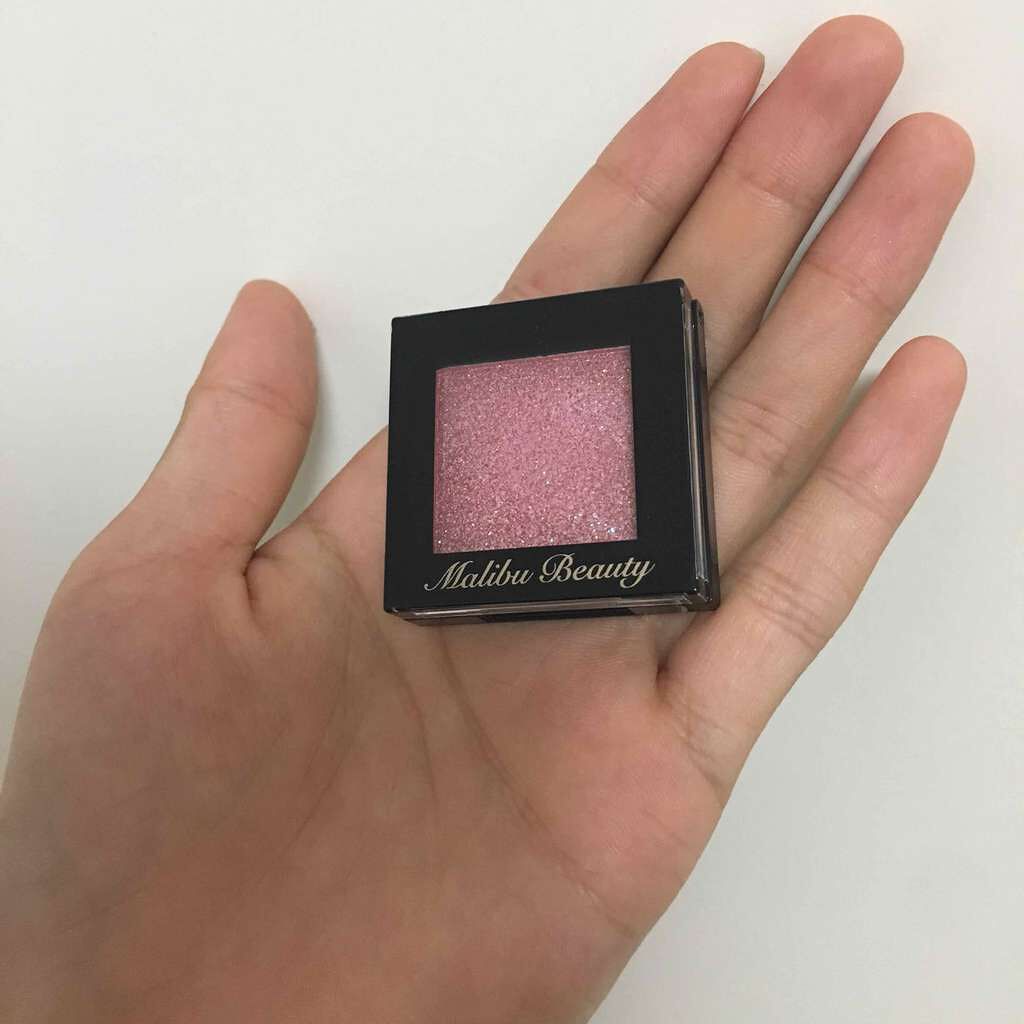 シングルアイシャドウ/マリブビューティー/単色アイシャドウを使ったクチコミ(1枚目)