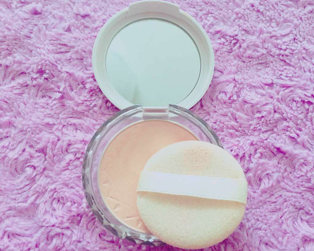 UVクリアフェイスパウダー/CEZANNE/プレストパウダーを使ったクチコミ（2枚目）