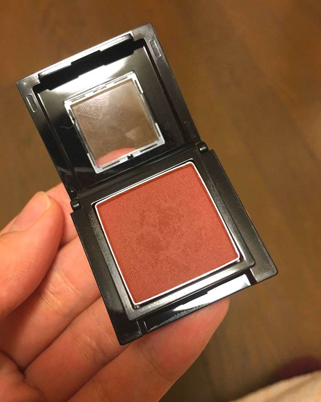 ヴィセ アヴァン シングルアイカラー/Visée/単色アイシャドウを使ったクチコミ（1枚目）