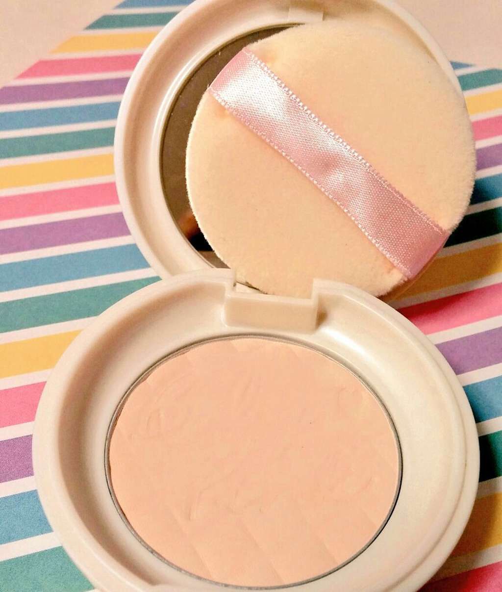 ミネラルシアーパウダー/ベビーピンク/プレストパウダーを使ったクチコミ(2枚目)