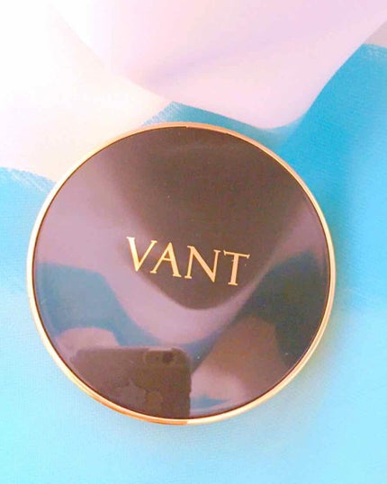 エッセンススキンファンデーションパクト/VT/クリーム・エマルジョンファンデーションを使ったクチコミ(1枚目)