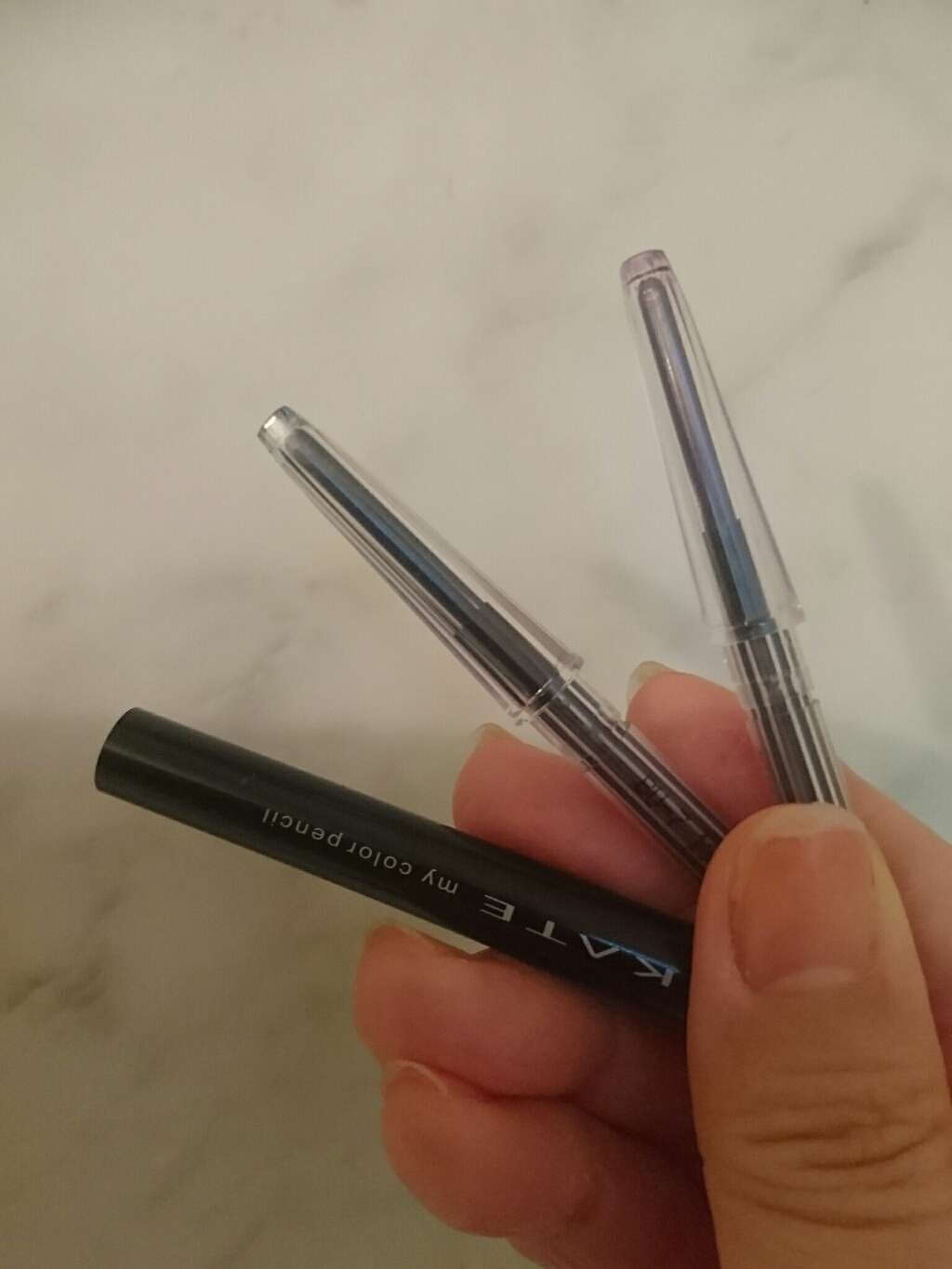 マイカラーペンシル/KATE/単色アイシャドウを使ったクチコミ（2枚目）