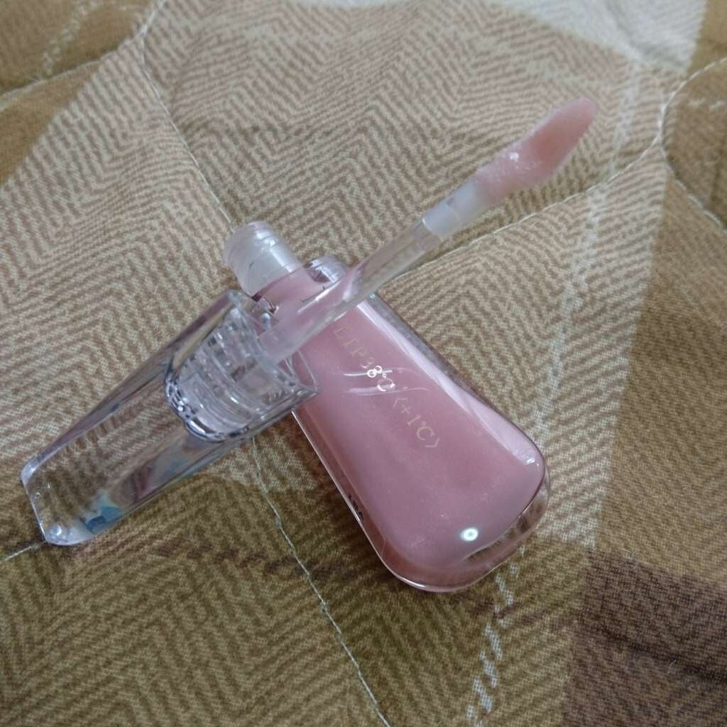 38°C / 99°F リップトリートメント (リップ美容液)/UZU BY FLOWFUSHI/リップケアを使ったクチコミ(2枚目)