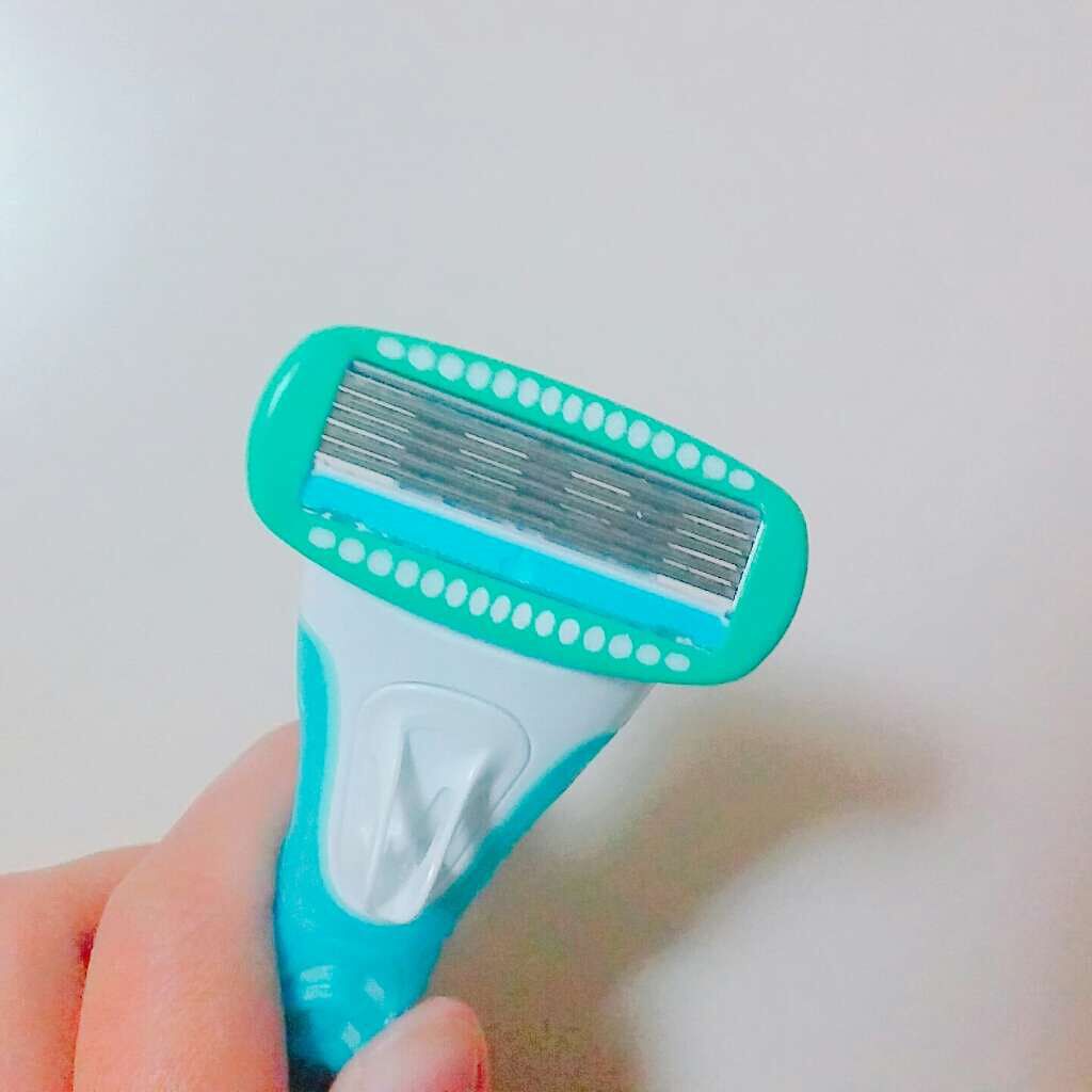 ハイドロシルク トリムスタイル ホルダー (刃付き)/ハイドロシルク/シェーバーを使ったクチコミ(4枚目)