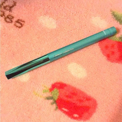 「密着アイライナー」クリームペンシル/デジャヴュ/ペンシルアイライナーを使ったクチコミ(1枚目)