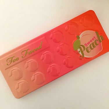 スイートピーチ アイシャドウ パレット/Too Faced/アイシャドウパレットを使ったクチコミ（1枚目）