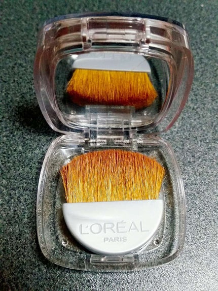 ルーセントマジック パウダーブラッシュ/ロレアル パリ/パウダーチークを使ったクチコミ(3枚目)