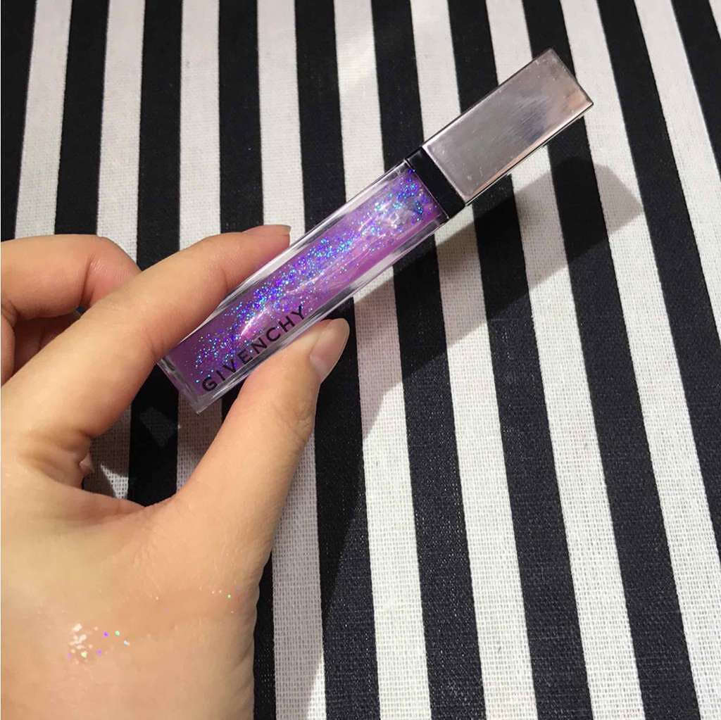 ジェリー・アンテルディ/GIVENCHY/リップグロスを使ったクチコミ(3枚目)