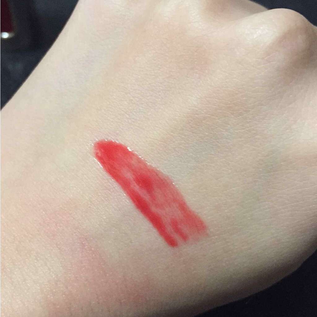 カラーリッシュ エクストラルージュ/ロレアル パリ/口紅を使ったクチコミ(2枚目)