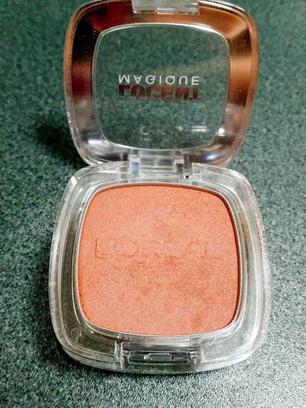 ルーセントマジック パウダーブラッシュ/ロレアル パリ/パウダーチークを使ったクチコミ(2枚目)