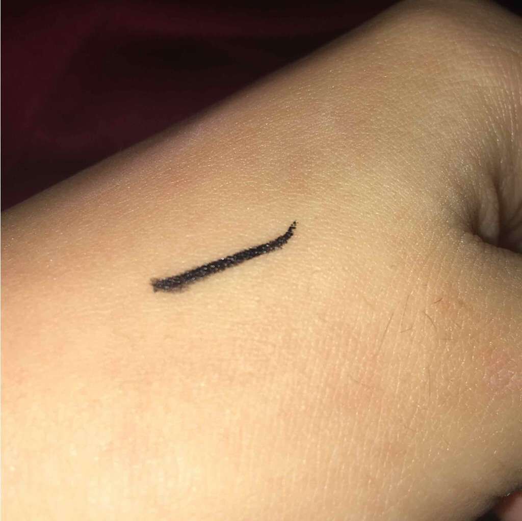 キャットルック リキッドライナー/インテグレート/リキッドアイライナーを使ったクチコミ(2枚目)