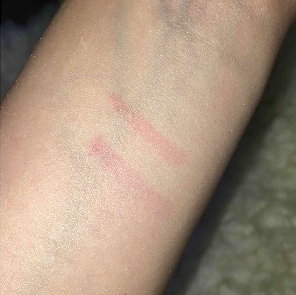 バーム ステイン/REVLON/口紅を使ったクチコミ（3枚目）