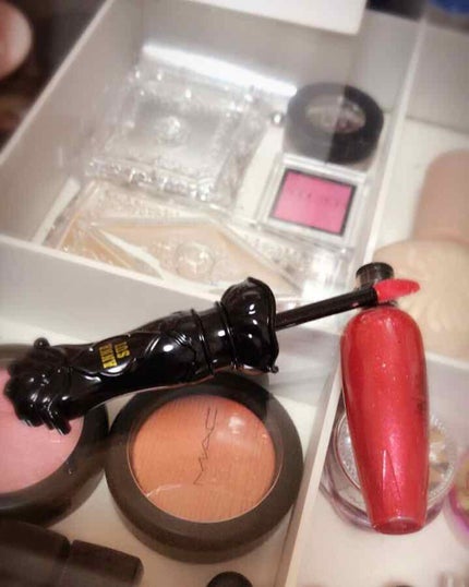 グリタリング リップ グロス/ANNA SUI/リップグロスを使ったクチコミ(2枚目)