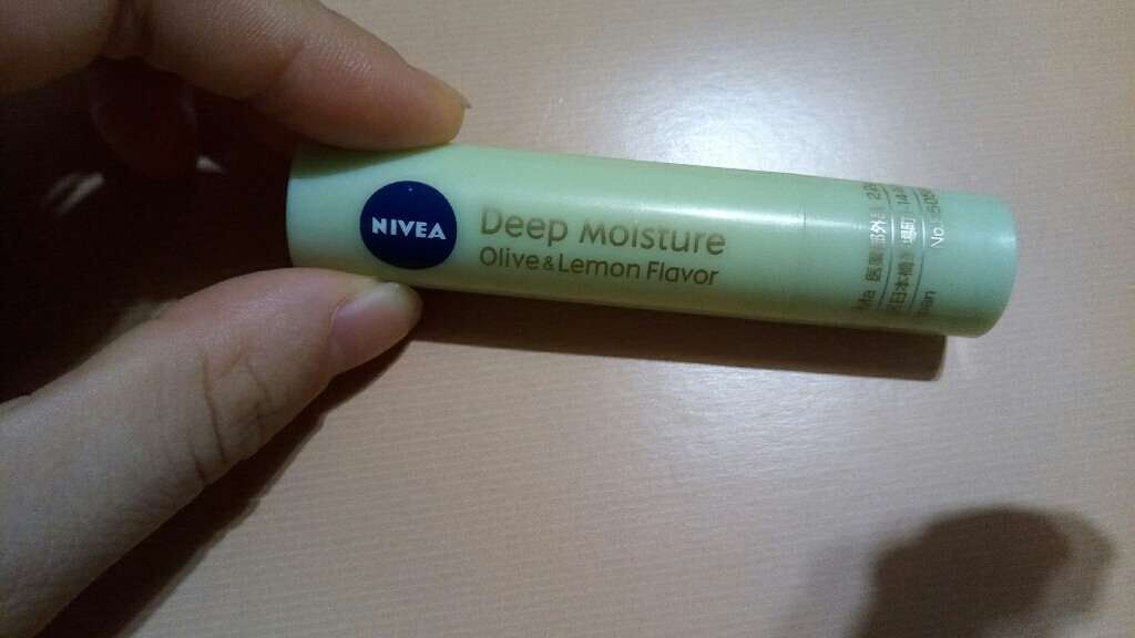 ニベア ディープモイスチャーリップ/ニベア/リップクリームを使ったクチコミ(1枚目)