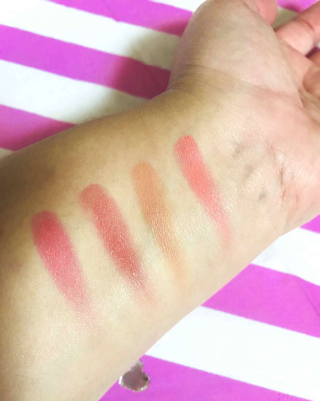 e.l.f. Cosmetics クリーム ブラッシュ パレットのクチコミ「こんにちは(゜▽゜)

elf Cream Blush Palette♡
クリームチークのパレ.....」（3枚目）