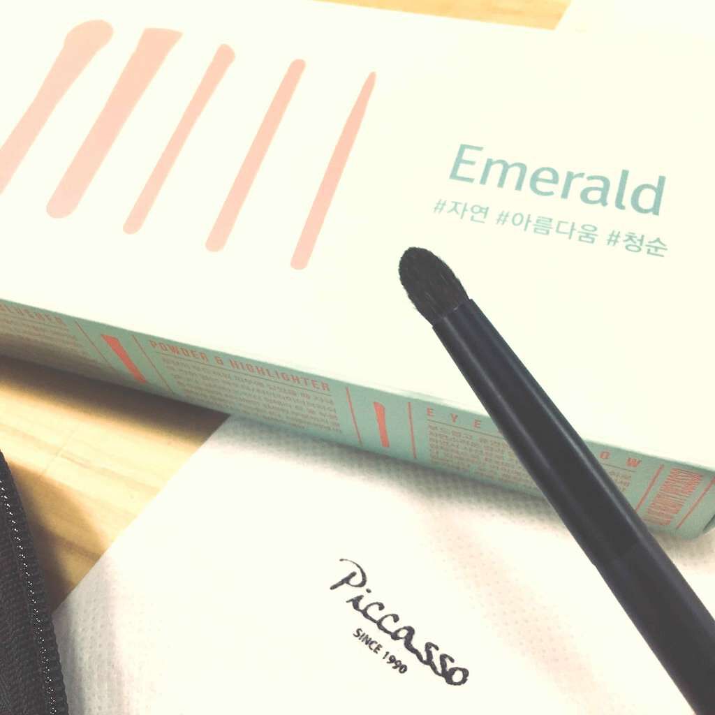 black kiss makeup brush set/PICCASSO/メイクブラシを使ったクチコミ（3枚目）